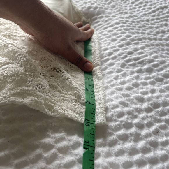 No Boundaries Women’s White Lace Square Neck Top Size XL(16-18) - Picture 3 of 5